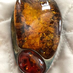 Amber pendant Necklace